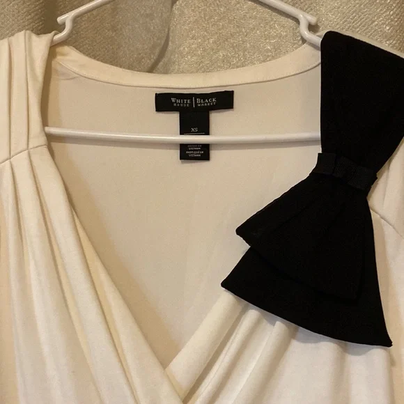 WHBM Bow top Sz XS - Picture 2 of 4